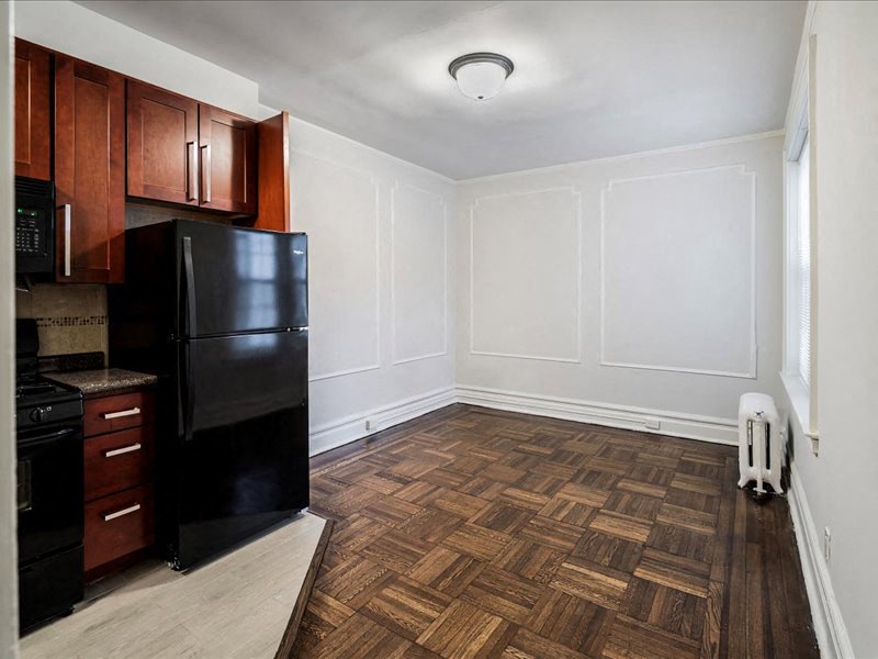 Gallery Photo 16